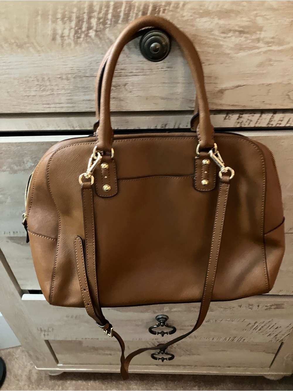 Women's Classic Tan Leather Satchel Bag